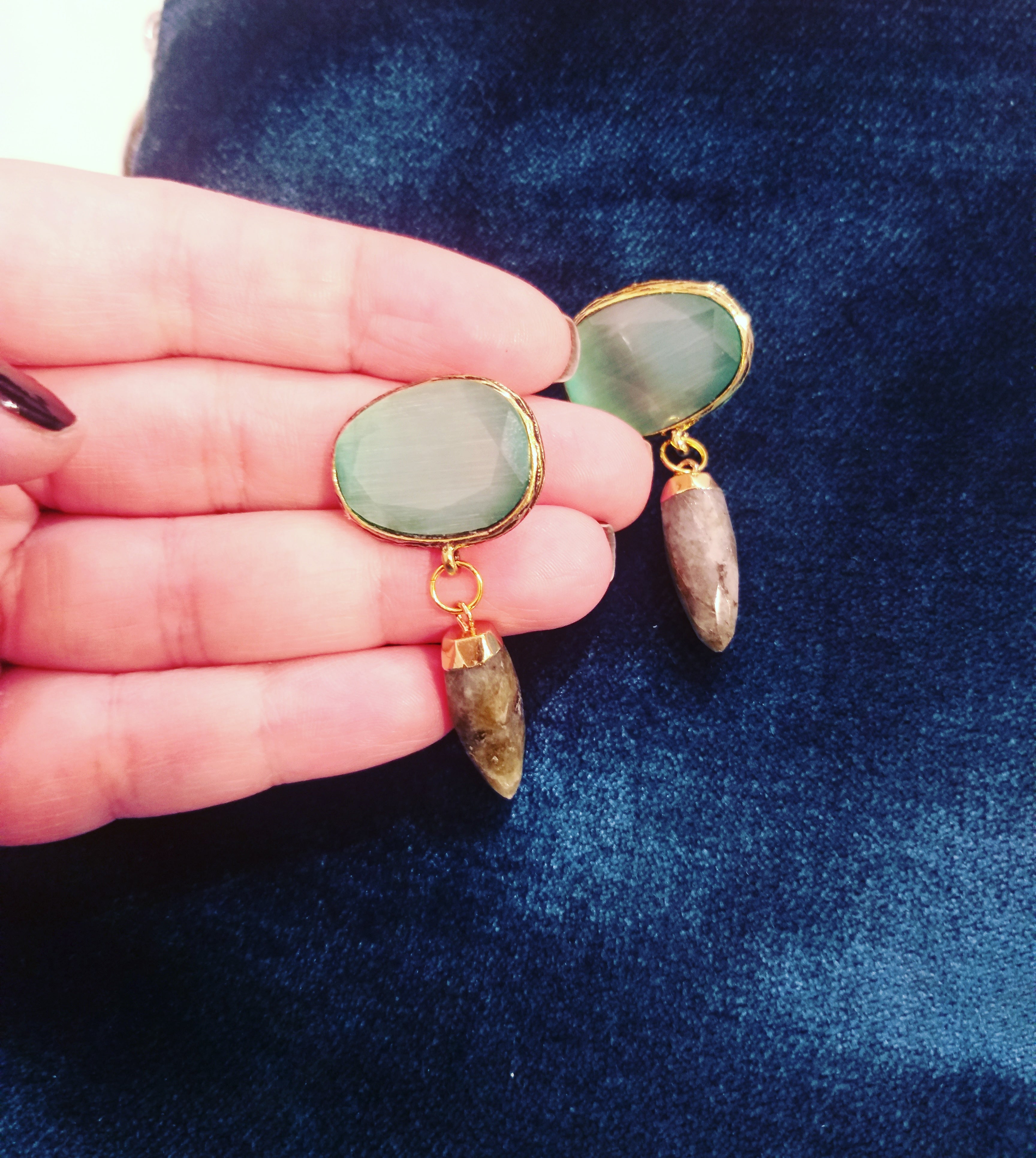 Καρφωτα σκουλαρίκια με πέτρες - Sofi Moukidou